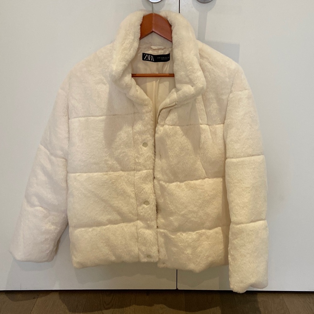 White Zara Teddy Puffer